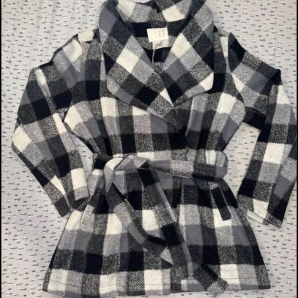 Women’s checkered trench coat